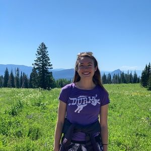 Meet your Posher, Abigail